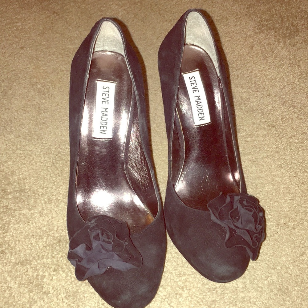 Black heels